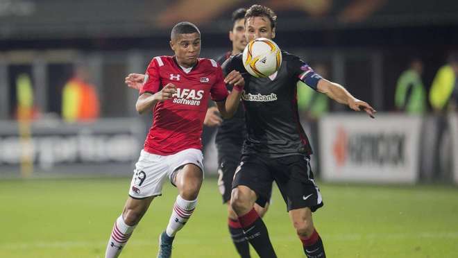 圳男篮的紧 圳男篮的紧