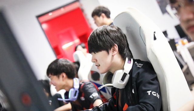 中斩获铜牌 中斩获铜牌