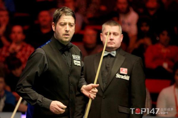 不满裁判判 不满裁判判