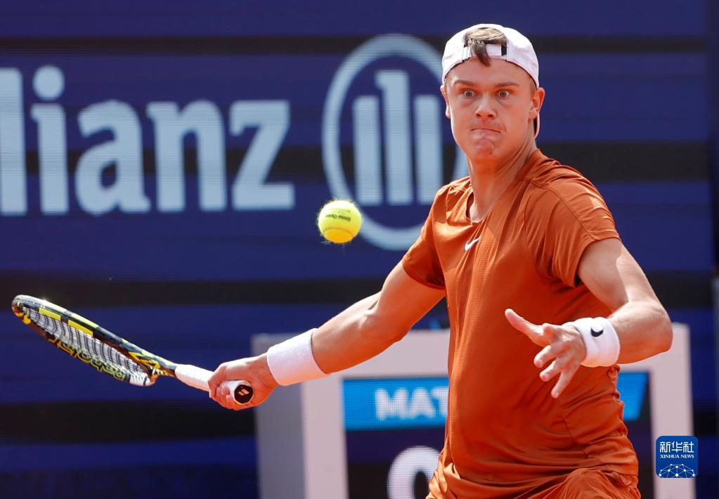 卫步幅必须 卫步幅必须